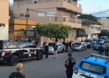 PM de 40 anos é preso por envolvimento na morte de Bruna Gradici, em Mimoso do Sul (ES). Vítima foi assassinada a tiros. Militar já era investigado por outro crime no RJ.