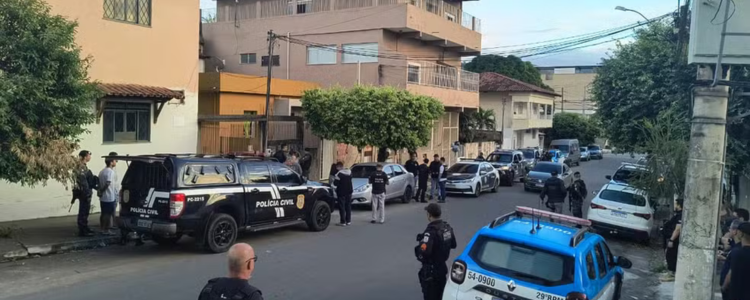 PM de 40 anos é preso por envolvimento na morte de Bruna Gradici, em Mimoso do Sul (ES). Vítima foi assassinada a tiros. Militar já era investigado por outro crime no RJ.