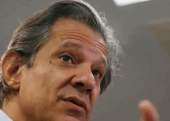 Fernando Haddad anuncia que governo divulgará nesta quinta-feira (22) medidas fiscais e projeções para 2025 e 2026. Ações buscam cumprir meta de déficit zero em 2024.