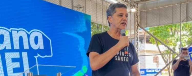 Isolado, Ricardo Ferraço vê pré-candidatura ao governo do ES derreter antes da largada