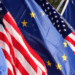 EUA tentam convencer aliados a impor medidas econômicas contra a China, revela o The Wall Street Journal. Europa resiste, e Reino Unido estuda tarifas.