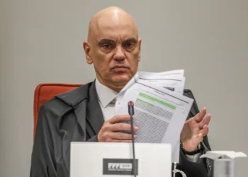 Barroso envia ao ministro Alexandre de Moraes ação do PSOL contra decisão do Congresso que derrubou decreto de Lula sobre aumento do IOF.