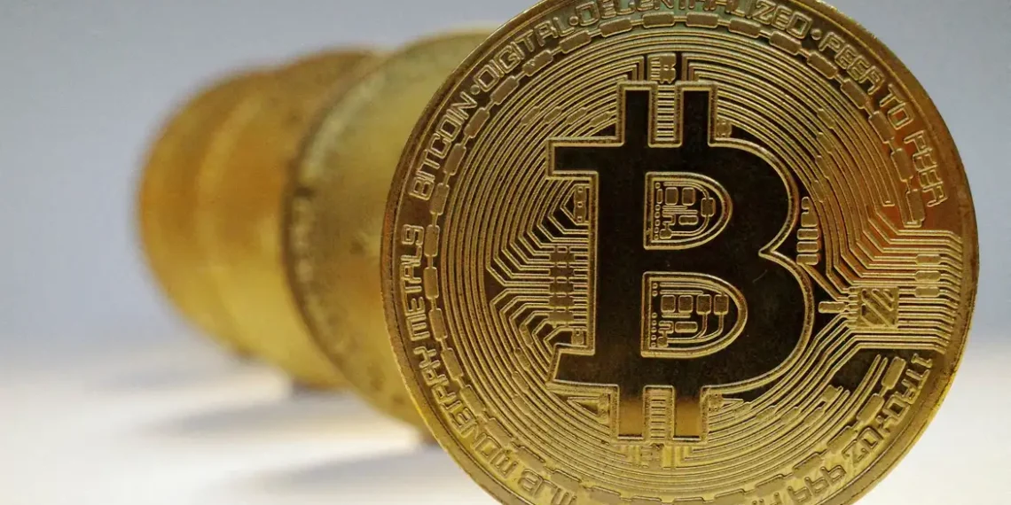 STJ decide que empresas de criptomoedas devem indenizar usuários por fraudes mesmo com autenticação em dois fatores. Responsabilidade é comparável à de bancos, diz corte.