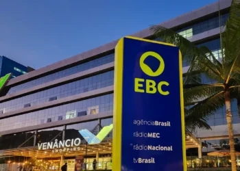 EBC brilha na 8ª edição do Prêmio Profissionais da Música. Ana Pimenta, Bia Aparecida e a TV Brasil são reconhecidas por sua contribuição à cultura brasileira.