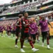 O Flamengo venceu o Chelsea por 3 a 1 na Copa do Mundo de Clubes da Fifa e lidera o Grupo D. Com a vitória, o time brasileiro fica muito perto das quartas de final e mostra força diante das potências europeias.