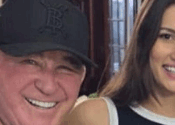 Amado Batista disse "estou solteiro" durante show, gerando especulações. Esposa Calita Franciele nega crise e assessoria explica contexto da fala. Entenda!