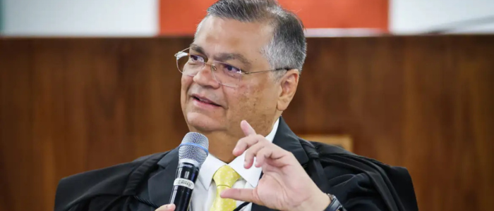Em audiência pública, ministro Flávio Dino explicou posição do STF sobre emendas parlamentares e reforçou respeito à tripartição de Poderes.