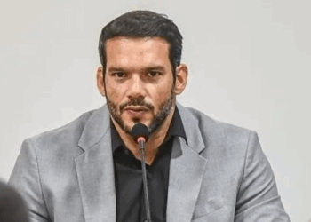 Comissão de Esporte do Senado aprova audiência com presidente da CBF, Samir Xaud, para debater diretrizes da nova gestão até 2029 e políticas públicas para o futebol brasileiro.