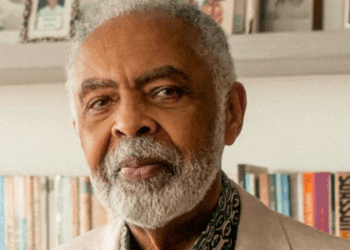 Gilberto Gil abre o jogo sobre relacionamento com Gal Costa nos anos 1970 e reflete sobre amor livre. Leia as declarações emocionantes do artista.