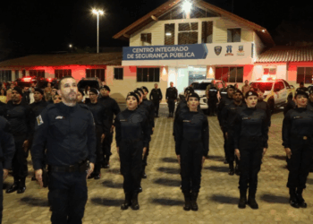 Agentes de trânsito e guardas municipais de Cariacica (ES) terão reajuste salarial de 45%. Prefeitura também vai implantar regime de plantão e reformular estrutura da Defesa Social.