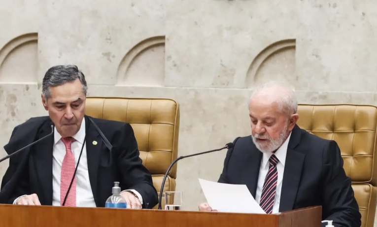 Após o Congresso derrubar os decretos que aumentavam o IOF, Lula aciona o STF. Planalto alega que definição de impostos é prerrogativa do Executivo. AGU entra em ação.