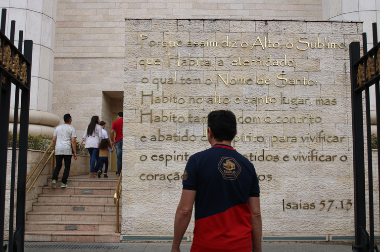 Com base em dados do Censo 2022, Caminhos da Reportagem revela como o evangelismo se expande no Brasil, inclusive entre quilombolas e trabalhadores rurais. Programa vai ao ar nesta segunda (30), às 23h.