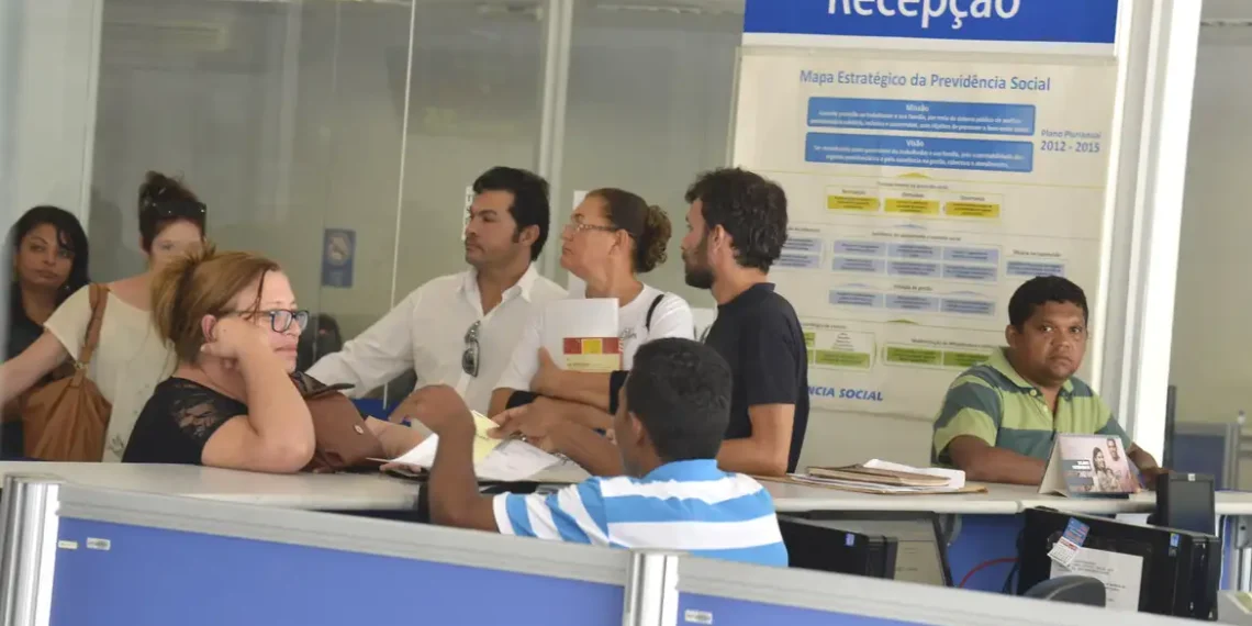 Aprovados no concurso para perito médico do INSS têm até 29 de junho para escolher cidades onde desejam trabalhar. Seleção será baseada na ordem de classificação.