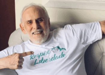 Morre Francisco Cuoco, aos 91 anos. Ator consagrado da TV brasileira, deixa legado em novelas, cinema e teatro. Relembre sua trajetória e obras marcantes.