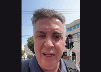 Prefeitos brasileiros que estavam em missão oficial em Israel cruzaram a fronteira com a Jordânia nesta segunda (16) e iniciaram viagem de volta ao Brasil após ataques do Irã.