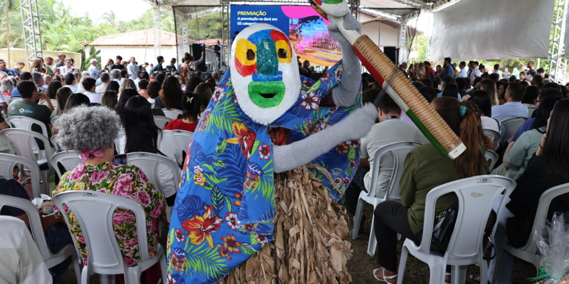 Governo do Espírito Santo lança Feira dos Municípios 2025, que ocorrerá de 3 a 6 de julho em Carapina. Evento reunirá atrações culturais, turismo e gastronomia dos 78 municípios capixabas.