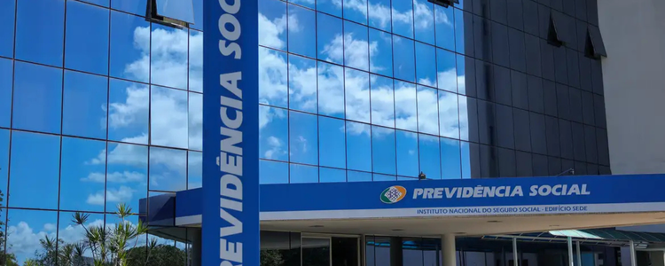 PF cumpre mandados em Sergipe contra fraude de R$ 119 milhões em descontos indevidos no INSS. Operação mira entidades que cobravam mensalidades sem autorização.