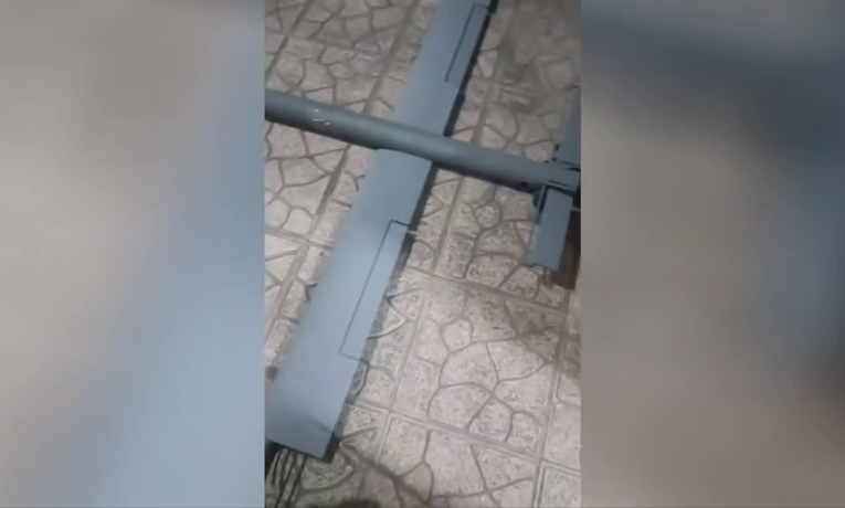Autoridades iranianas encontraram um prédio com explosivos e peças de drones no sul de Teerã. Segundo a imprensa local, o local seria usado como base secreta por agentes ligados ao Mossad.