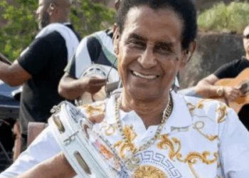 Bira Presidente, um dos criadores do grupo Fundo de Quintal e fundador do Cacique de Ramos, morreu no Rio de Janeiro aos 88 anos. Sambista enfrentava câncer e Alzheimer. Ícone do samba deixa legado cultural inestimável.