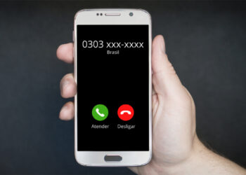 Já está em vigor a nova regra da Anatel que aumenta de 3 para 6 segundos o tempo para que ligações de telemarketing sejam consideradas abusivas. Medida visa coibir disparos em massa com prefixo 0303. Empresas podem ser punidas com suspensão das chamadas.