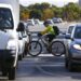 É falso que o Governo Federal cobre IPVA sobre bicicletas. Tributo é estadual e não se aplica a veículos sem motor. Contran exige itens obrigatórios de segurança.