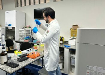 Método desenvolvido pela UFRJ encurta diagnóstico de tumores sólidos em crianças de 20 dias para 1. Inovação do IPPMG já é aplicada em sete países e fortalece o SUS.