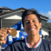 Capixaba Érica Rodrigues vence o Pan-Americano de Triathlon na Colômbia com apoio do programa Voe Atleta. Atleta celebra conquista na classe PTS5 após meses de preparação.