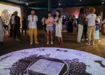 A exposição "Nossa Vida Bantu", em cartaz no MAR, no Rio de Janeiro, resgata a influência bantu na formação do Brasil e revela novos sentidos para "Escravos de Jó". Entrada gratuita às terças.
