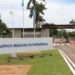 Carlos Bolsonaro e Alexandre Ramagem são indiciados pela PF em inquérito sobre espionagem ilegal na Abin. STF recebe relatório com 36 nomes.