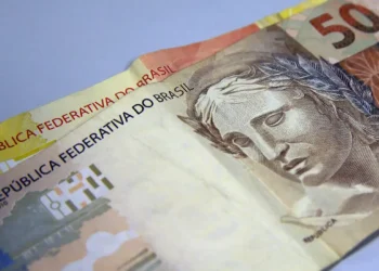 A Fiep solicitou ao STF participação como amicus curiae em ação do PSOL que contesta decisão do Congresso de anular decreto presidencial sobre o IOF. Caso será redistribuído.