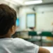 Apesar de avanços, o Brasil ainda não alcançou as metas do Plano Nacional de Educação para crianças de 4 a 5 anos, adolescentes de 15 a 17 anos e jovens no ensino superior.