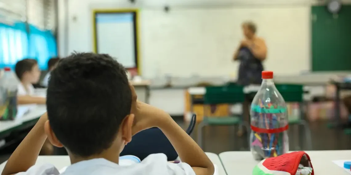 Inscrições para isenção da taxa de R$ 85 da Prova Nacional Docente vão até 4 de julho. PND será aplicada em 26 de outubro. Veja quem tem direito e como solicitar.
