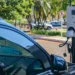 Montadoras brasileiras apoiam antecipação da alíquota de 35% para veículos elétricos desmontados. Governo também fixou cota de importação com tarifa zero e tenta equilibrar interesses entre BYD e indústria nacional.