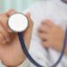 A partir de agosto, planos de saúde poderão atender pacientes do SUS em todo o Brasil. Medida inédita do programa "Agora Tem Especialistas" converterá R$ 750 milhões em dívidas em atendimentos nas áreas de oncologia, cardiologia, ginecologia, entre outras.