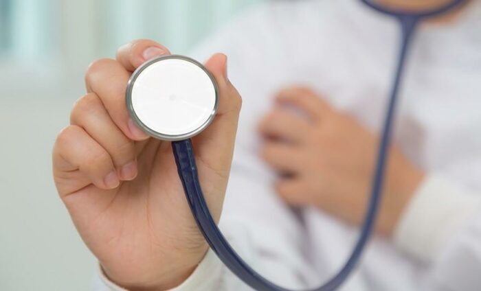 A partir de agosto, planos de saúde poderão atender pacientes do SUS em todo o Brasil. Medida inédita do programa "Agora Tem Especialistas" converterá R$ 750 milhões em dívidas em atendimentos nas áreas de oncologia, cardiologia, ginecologia, entre outras.
