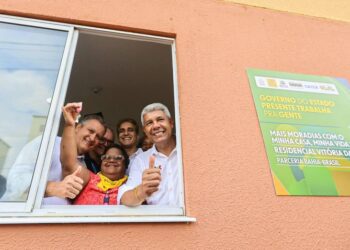 Rui Costa entrega 260 moradias do Minha Casa, Minha Vida em Salvador, defende justiça fiscal e anuncia expansão de investimentos em saúde e habitação pelo Novo PAC.