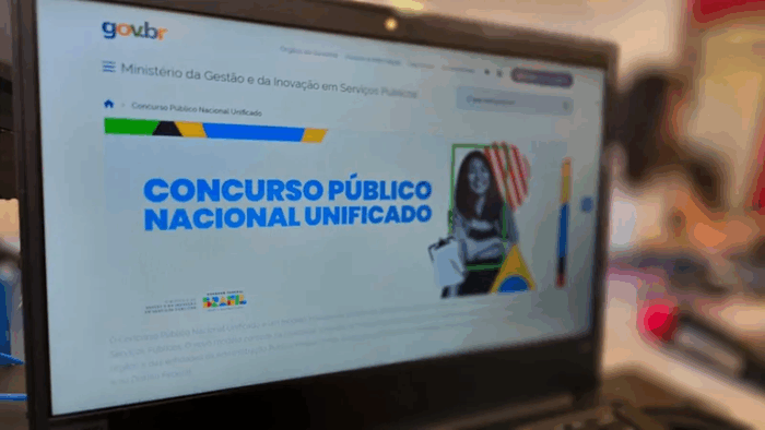 Termina hoje (21) o prazo para pagar a taxa de inscrição do CPNU 2. Candidatos devem quitar R$ 70 até as 23h59 para validar a participação no concurso público federal.