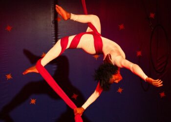 Governo de SP anuncia apoio aos circos com prêmio, edital de R$ 500 mil e festival gratuito com 40 atrações em Piracicaba.