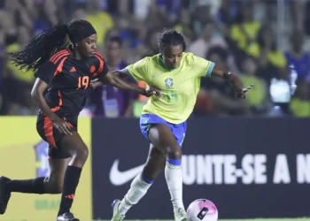 TV Brasil transmite ao vivo Brasil x Bolívia nesta quarta (16), às 18h, pela Copa América Feminina 2025. Jogo tem cobertura completa e sinal aberto para todo o país.