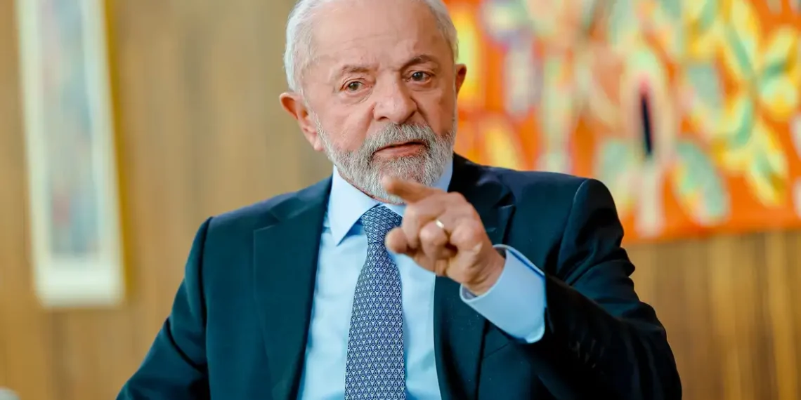 Lula responde ao tarifaço de Trump, reforça soberania brasileira e descarta aliança em Guerra Fria com os EUA contra a China. Veja os principais trechos.