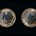 Moeda de R$ 1 em homenagem aos 60 anos do Banco Central começa a circular em 25 de julho. Com edição especial, a peça será usada normalmente e traz novo design no anverso.