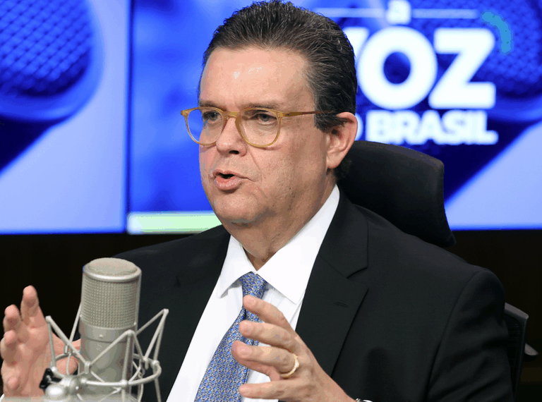 Supremo Tribunal Federal aprova acordo que permite o ressarcimento de aposentados e pensionistas prejudicados por descontos indevidos no INSS entre 2020 e 2025. Pagamentos começam em 24 de julho.