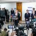 Empresas americanas com atuação no Brasil apoiam o governo brasileiro em negociações para barrar tarifa de 50% sobre exportações, prevista para agosto. Reunião foi conduzida por Geraldo Alckmin com apoio da Amcham e da US Chamber.