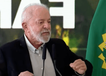 presidente lula lança plano safra 2025/2026 com r$ 89 bilhões para agricultura familiar. programa amplia crédito, acesso a máquinas e valoriza demandas populares como expressão da democracia.
