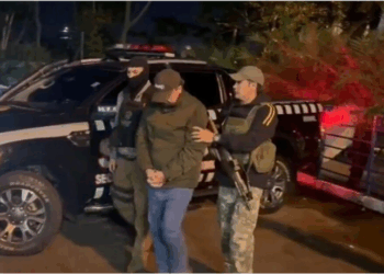 SENAD do Paraguai prende e entrega Marlon Batistão, um dos 50 criminosos mais procurados do Brasil, condenado por tráfico internacional de drogas.