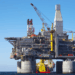 Senado aprova MP que atualiza o Fundo Social e permite leilão de petróleo excedente do pré-sal. Entenda o impacto e a polêmica.