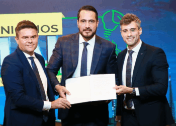 Procel investe R$ 150 milhões na troca de iluminação pública por LED em todo o Brasil. Chamada pública beneficiará mais de 180 projetos municipais com foco em economia e eficiência energética.