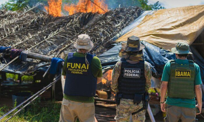 Operação do Governo Federal inutiliza 1.384 alvos de garimpo ilegal na Terra Indígena Kayapó e gera prejuízo de R$ 97 milhões a atividades criminosas.
