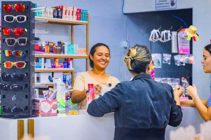 Programa Acredita impulsiona negócio de Lilian da Silva em Campina Grande (PB). Com apoio do governo e crédito do Banco do Nordeste, empreendedora planeja crescer ainda mais.
