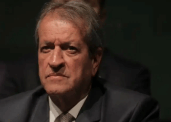 Valdemar Costa Neto diz que Michelle Bolsonaro é a única, além de Jair, que venceria Lula em 2026. Declaração foi feita em evento do PL Mulher em Guarulhos neste sábado (5).